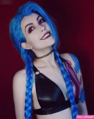 Helen Stifler [ helen-stifler ] - also! here's liek a minute long trailer for the vid i edited this