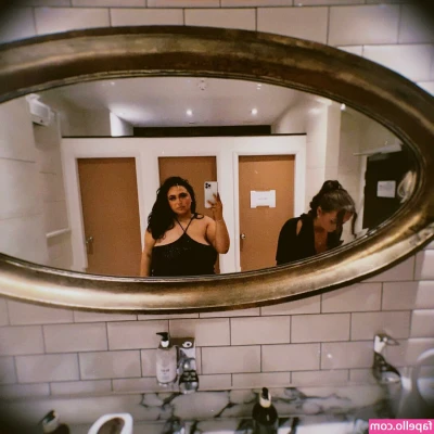  [ leah-allsop ] - BTS picture just to show how EXHAUSTED I am after shooting tonight.