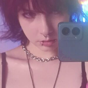 amelia_lens