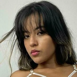 Nicole Verónica