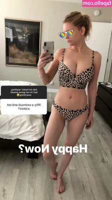 carriekeagan - Happy star wars Day!!