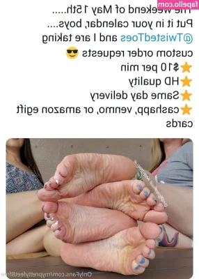 myprettyfeet8free - Magilou s Smoking Lap Dance Enjoy a smoking lap dance from your