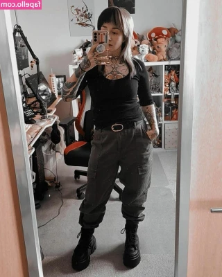Boba_witch / bobawtch / bobawitch [ boba-witch-bobawtch-bobawitch ] - Just had the perfect video session! Book yours. Vídeo chamada