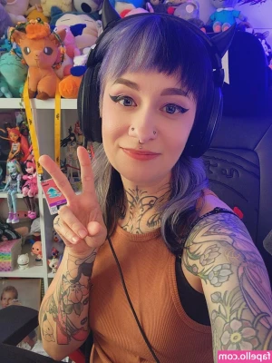 Boba_witch / bobawtch / bobawitch [ boba-witch-bobawtch-bobawitch ] - Did you know I like to cum to my own porn 👀💦   This