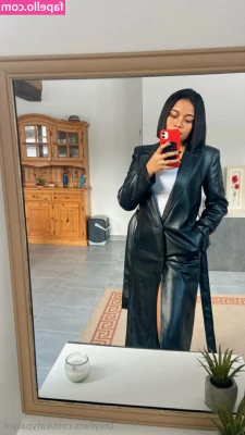 katypatyof - 1 sent you SOME SEXY PICS IN YOUR DMS MY BOOBS JUST EXPLOADED