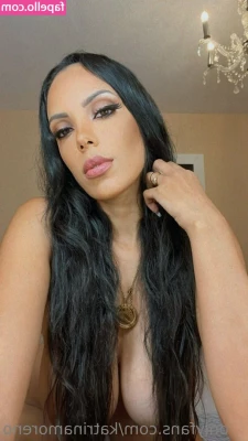 katrinamorenofree - Suck my soft cock and let it grow in your mouth part 1