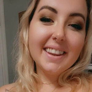 Avery Petite