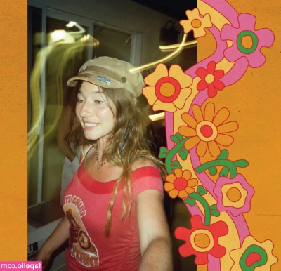 jammalynn - I hope the neighbours didn’t see me take this photo through the