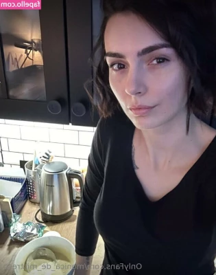monica_de_mistress [ monica-de-mistress ] - All wet💦🔥 Toute mouillée 💦🔥