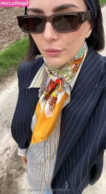 monica_de_mistress [ monica-de-mistress ] - What you see isn t all I am
