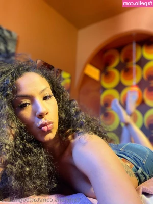 tattoogirlalice - It's the weekend baby! What are we getting into?🥰