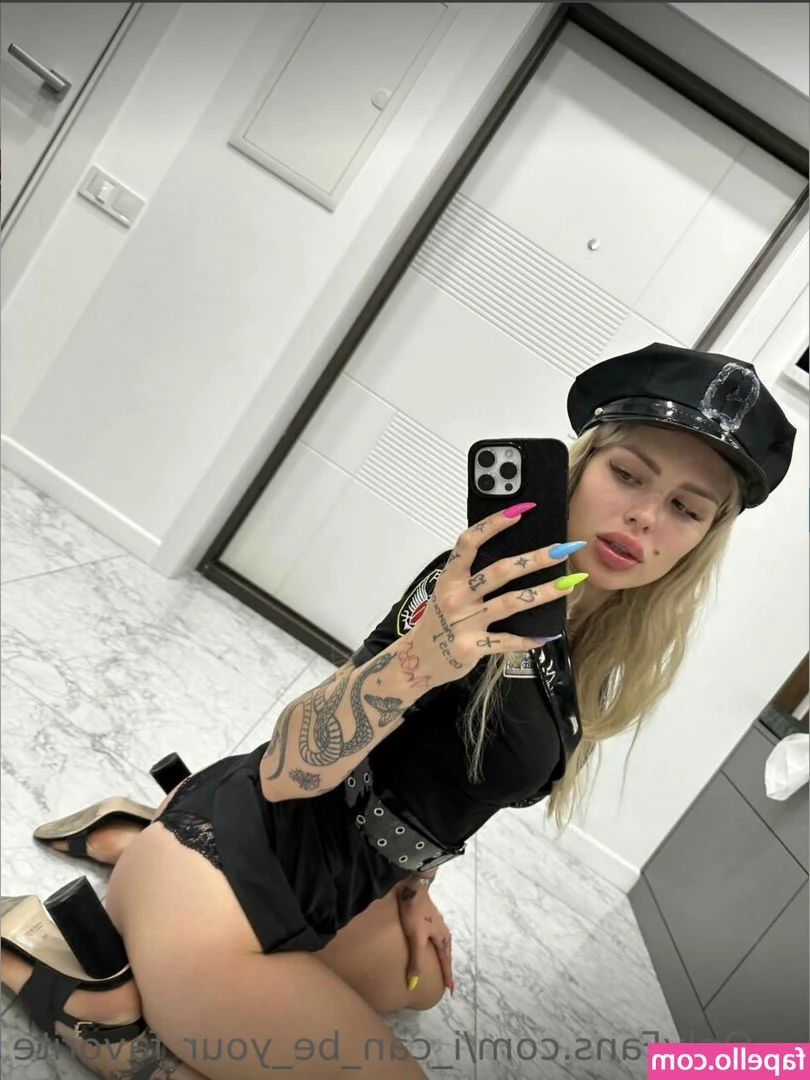 Victoria_Yummy [ victoria-yummy ] - tell me ur fantasy ✨