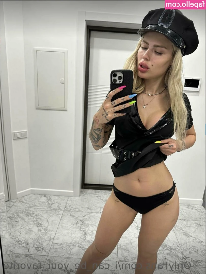 Victoria_Yummy [ victoria-yummy ] - Good start of a new week x Daphne