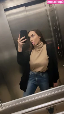 Francesca Gabrieli - Any girls in Sydney wanna make some content 💋💋