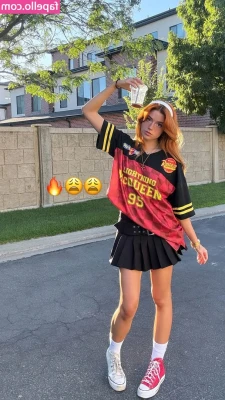 Hannah Stein [ hannah-stein ] - I prefer to chill like this😏