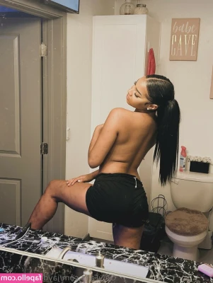 Jayde Chanda [ jayde-chanda ] - Send me a pic of your big hard cock rn baby…This pussy needs you