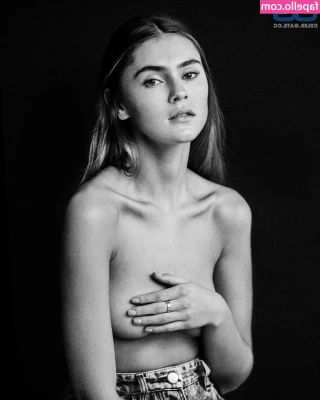 stefaniegiesinger - Play with me 🥺