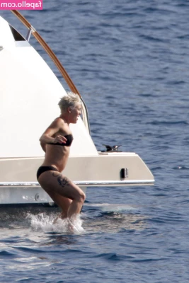 Pink - My legs are still shaking from making the full version of this video 