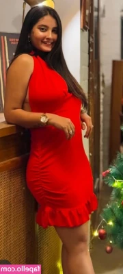 Kritika Singh Juhi_Kritika [ kritika-singh-juhi-kritika ] - Merry Christmas /happy holly days