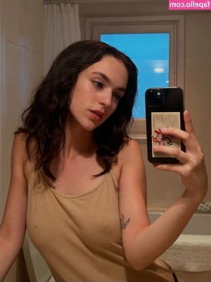 Alícia Falcó [ ali-cia-falc ] - Have you seen my first ever cream pie scene with @dust_kyle ? Check