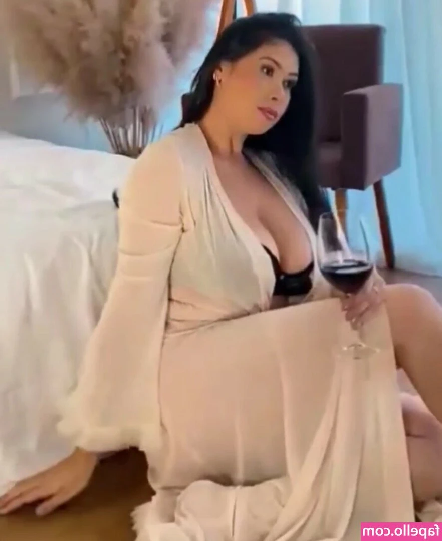 Cleide Couto [ cleide-couto ] - Love it when tops make me gag 🥵