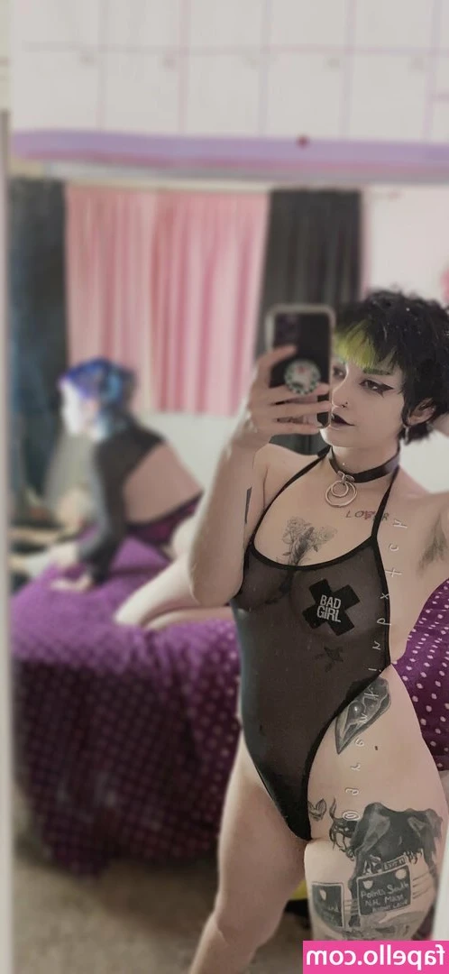 Gremlinbxtch - I didn't see this stupid sign, but I have no energy to do it again.