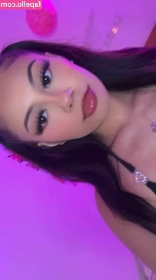 Xxmahlia - my 🍑 been lookin extra soft lately 🥰