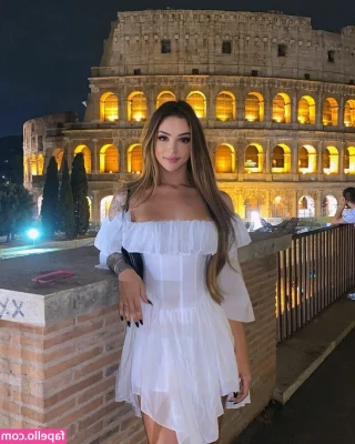 Raphaela - I like feeling inside my tight lil pussy too!!! 🤗
