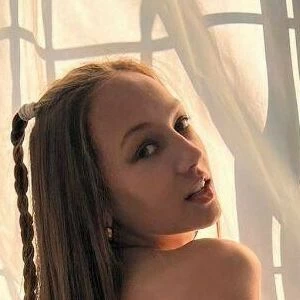 miaxnolanfree
