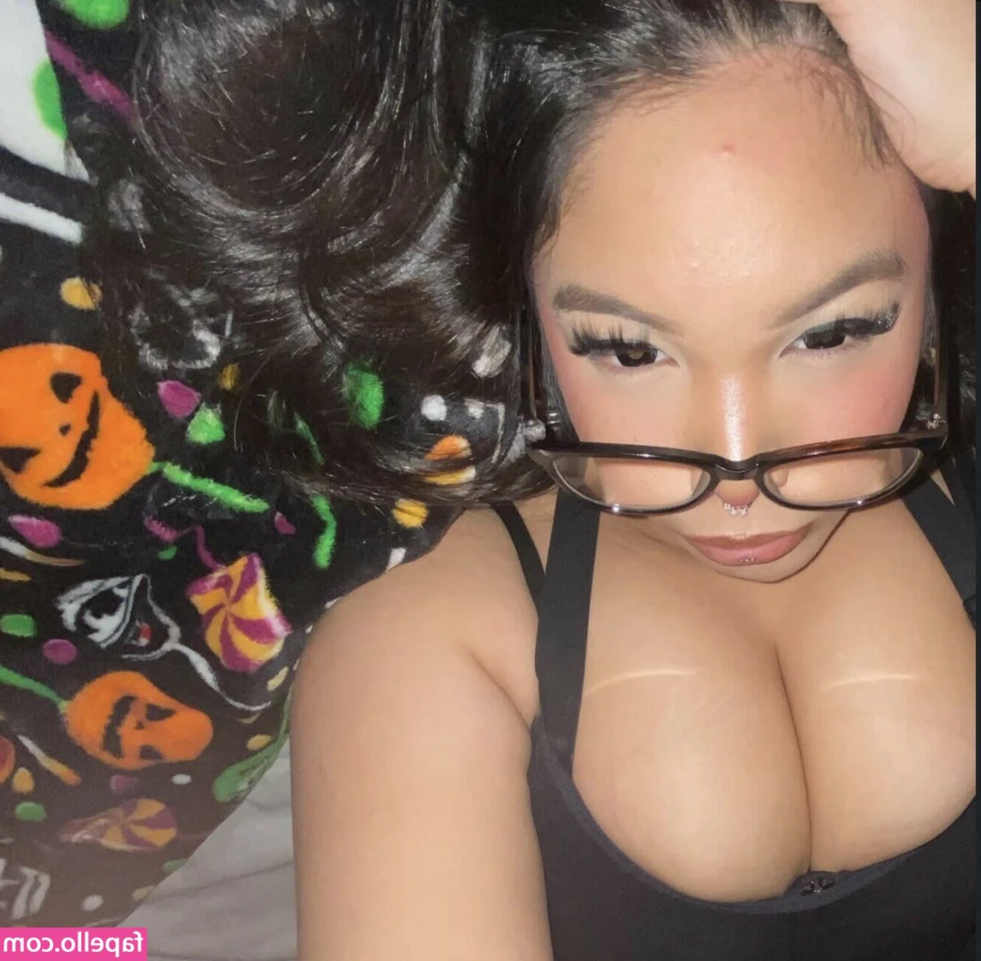 that_gurl_bunny [ that-gurl-bunny ] - ANAL LIVESHOW 🍩 ‼️ TOMORROW NIGHT ‼️8 PM PST • RIGHT HERE