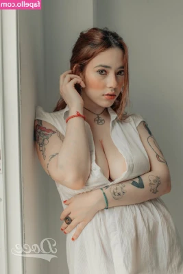Marcella Romanov [ marcella-romanov ] - Uh oh naked outside ;) i.e. my favorite way to be!