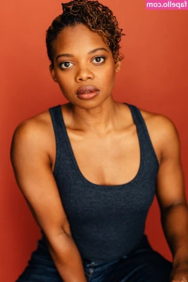 Susan Heyward [ susan-heyward ] - Booty at 1am???