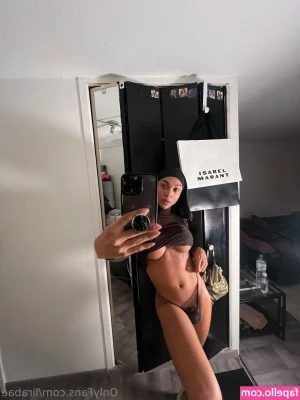 lirabae - Instagram gets the short less fun version 😉  If you guys are true