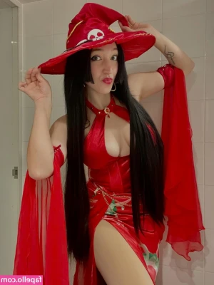 qweeneevee - I'm trying to plan a schedule for bigger videos / picture sets on
