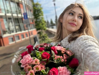 leiavo - good morning i love waking up dum and horny from my nightly