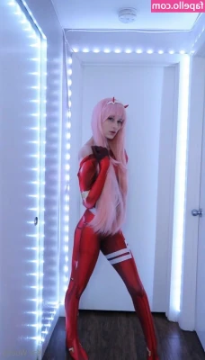 KatWoods - What part of Miami would you like me to visit? 😳😳😳😳