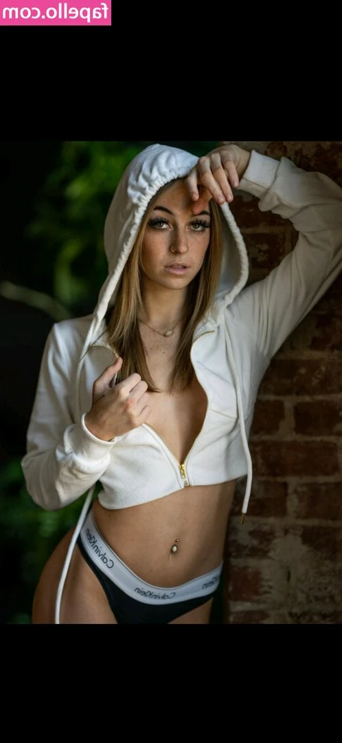 lolmaggie - forever wanting to feel your hands around my throat