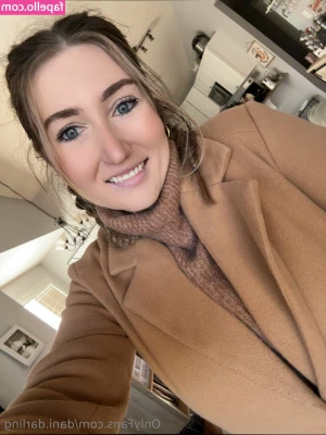 dani.darling [ dani-darling ] - New post in a couple hours