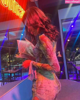 Karely Gomez [ karely-gomez ] - Happy Thirsty Thursday! Let me help you quench that morning