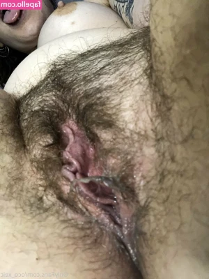 oco_xeic [ oco-xeic ] - It’s fucking Saturday, let’s get some sun on these cheeks! How do