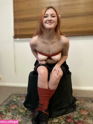 Molly Demure [ molly-demure ] - Hope you've enjoyed my updates today 😍💕