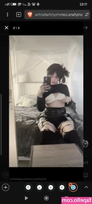 brusablelina - Nightlight tits!