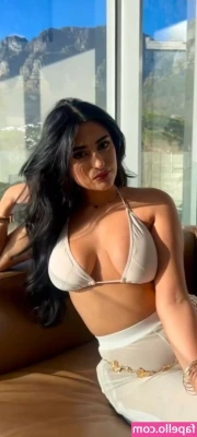Nina Samuels [ nina-samuels ] - imagine me backing this soapy ass up on your boner in the shower