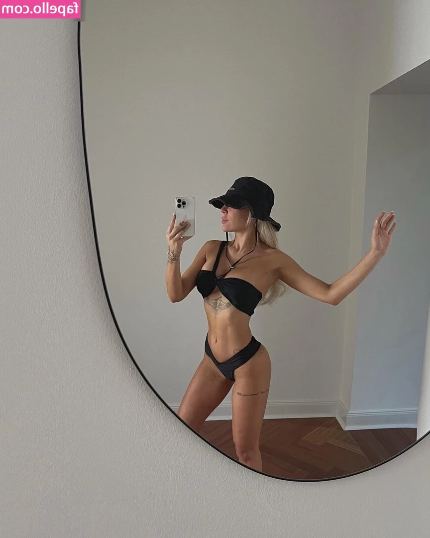 Samantha Abdul [ samantha-abdul ] - New Weekly video in dms! Visual tease with sexy lingerie!