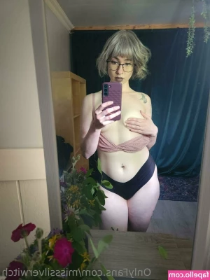 misssilverwitch - I actually like my boobs lately ?