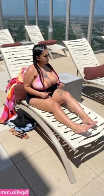 Ashly Ranae [ ashly-ranae ] - 
