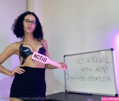 sexsirenbae - I am alive everybody and I m doing good   I m so sorry I haven t had