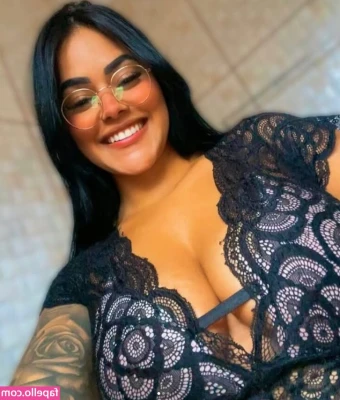 Deia Araujo [ deia-araujo ] - 🔴 Webcam Wednesday: Singing Batman - Money Shot - Wiping Boobs -