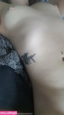 alexpaintedyoupurple - The good thing about my city in this season is that it keeps my skin