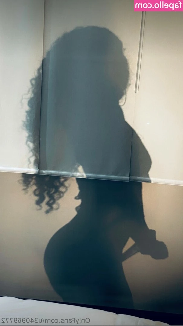 Island Goddess [ island-goddess ] - Trying not to be sus